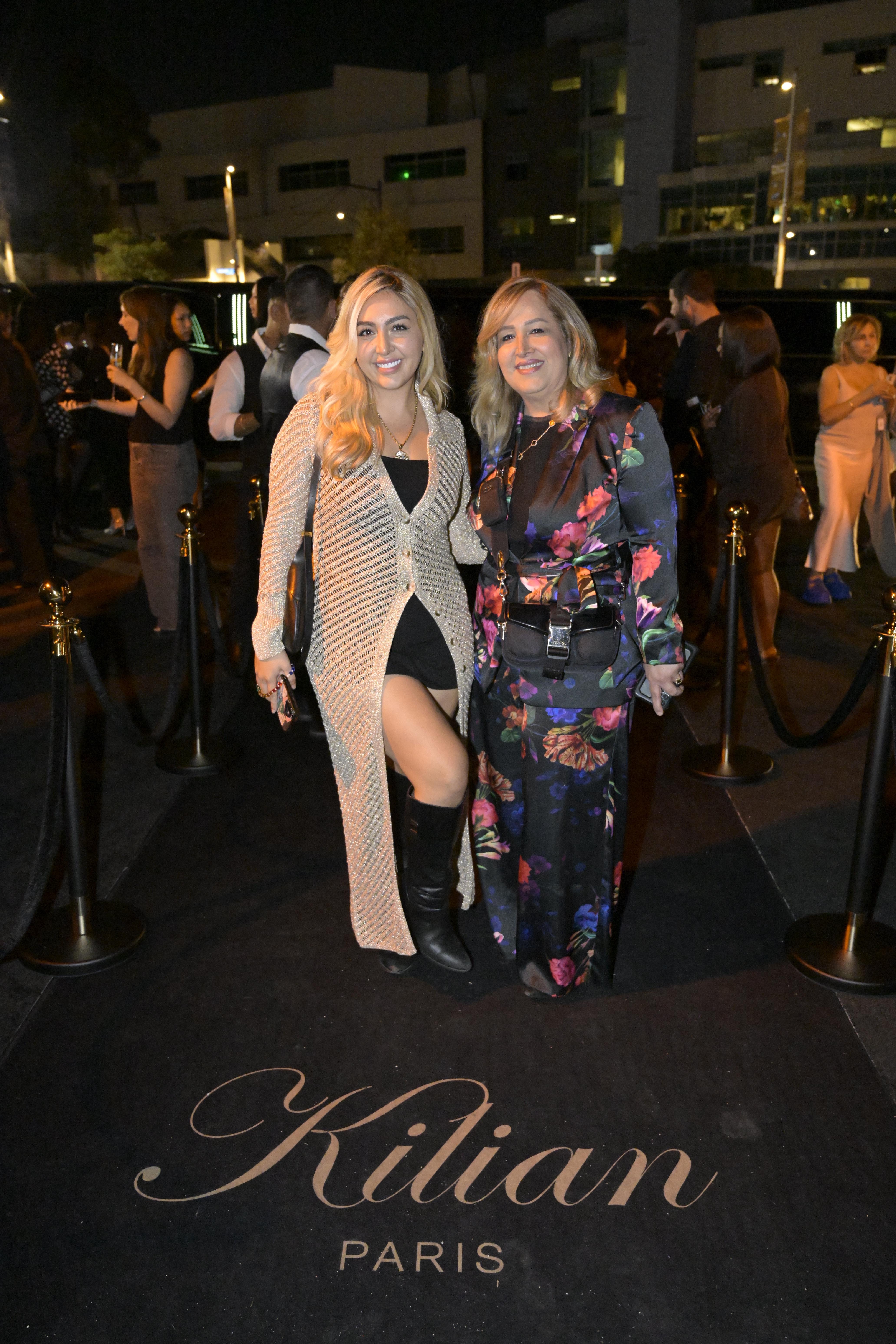 Kilian Paris guests arriving on the branded carpet