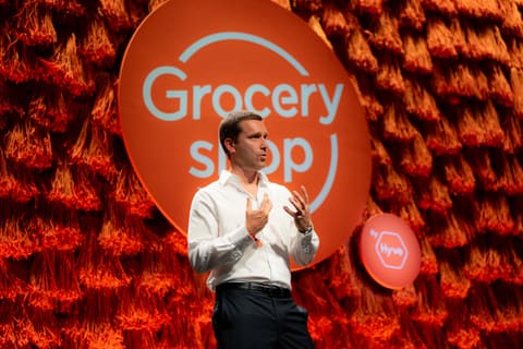 Speaker on stage at Groceryshop